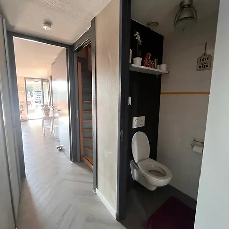 Willemsbrug Vista Apartament